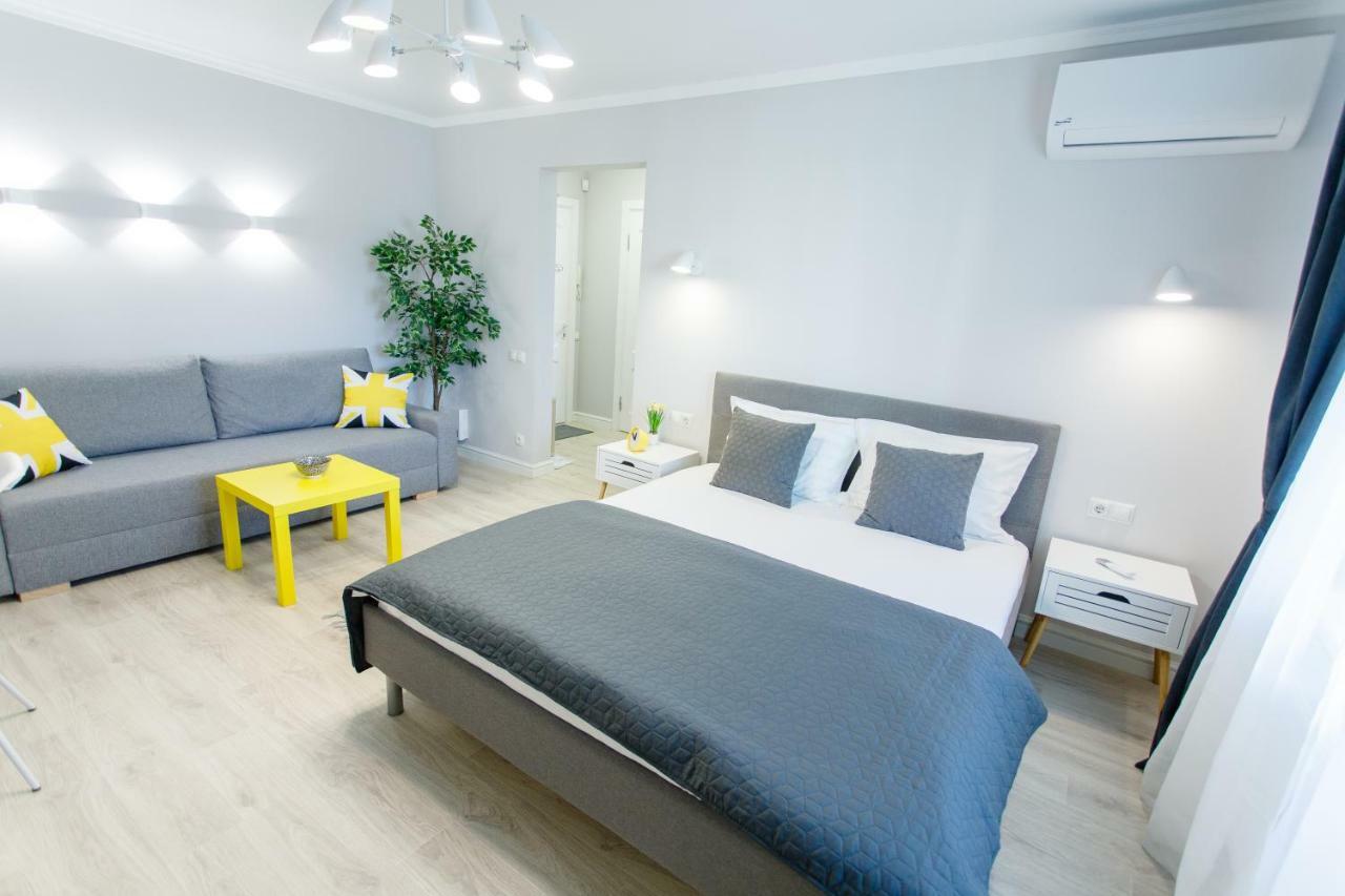 Apart-Hotel "Lavina" Sumy Exterior foto